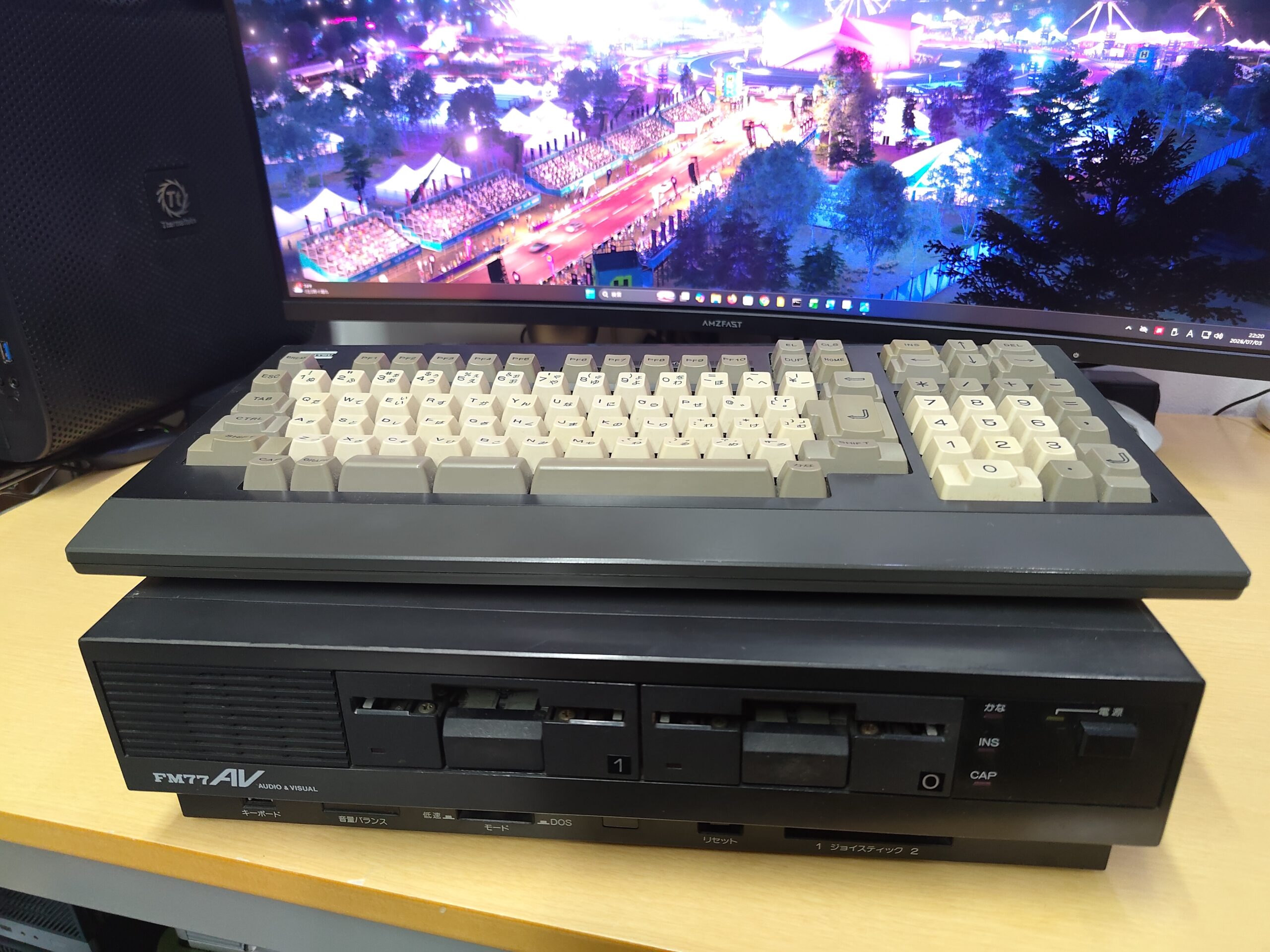 富士通FM77AVがやってきました | Takazylab